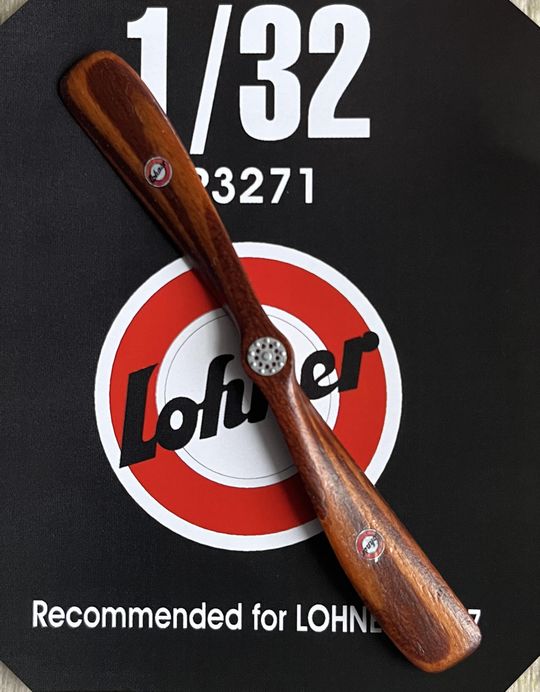 Lohner propeller 1/32